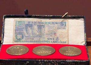 Venerable Seck Hong Choon’s Feng Shui Compasses and Tools 3